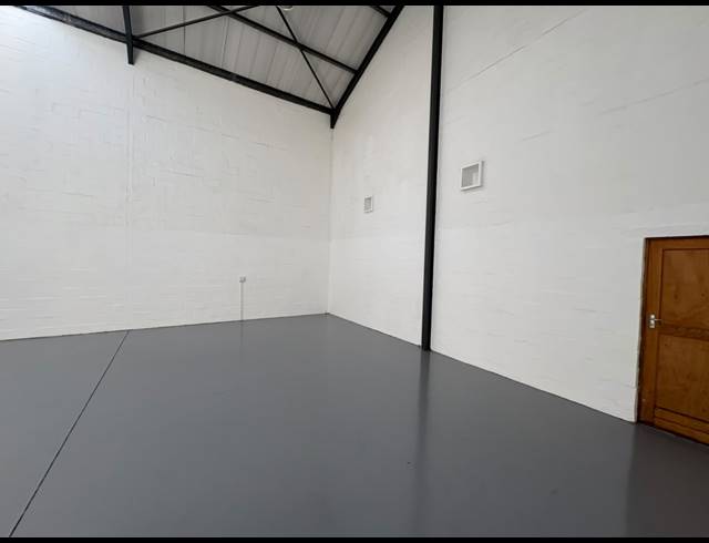 200M² WAREHOUSE TO LET IN ASLA PARK